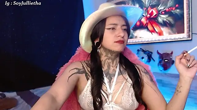 Julls420  online show from December 2025 03:45:02 AM