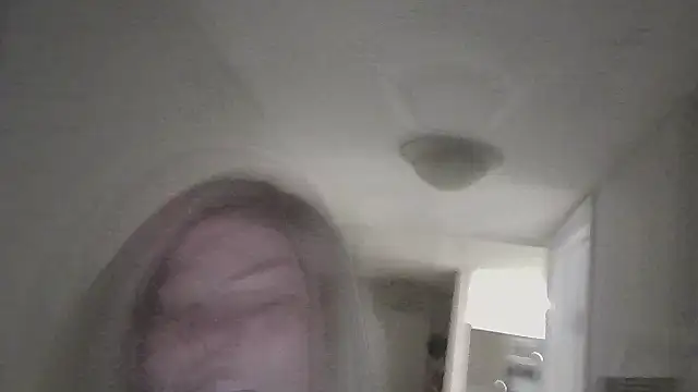 SpiderRose online show from February 2026 05:00:02 AM