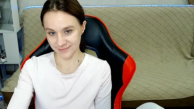 MiaBun1 online show from January 2026 02:48:01 AM