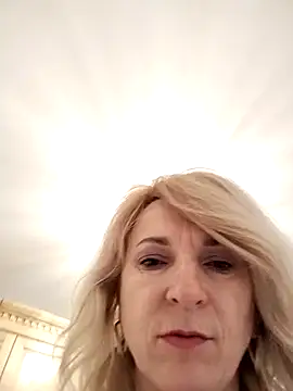 AhlyssaLove1155 online show from March 2026 04:38:02 AM