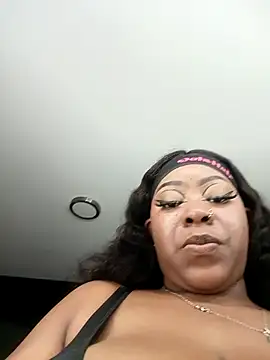 TriexiMars online show from February 2026 12:44:02 AM