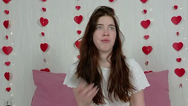 Kimberlybondd online show from February 2026 07:32:02 PM