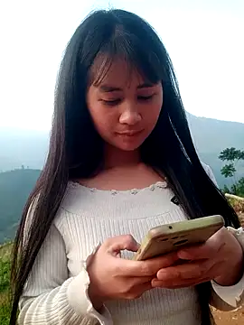 Him MountainGirl online show from February 2026 10:07:02 AM