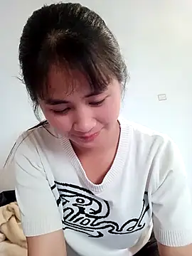 Him MountainGirl online show from February 2026 08:07:01 AM