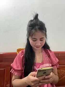 Him MountainGirl online show from March 2026 01:43:01 AM