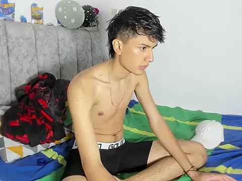 Andycillo online show from December 2025 03:04:02 AM