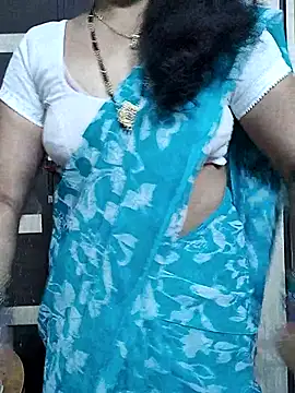 Snapshot of bhavyasri_55 chatting on December 2025 01:33:02 AM bhavyasri 55 online show from December 2025 01:33:02 AM