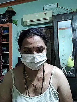 Snapshot of bhavyasri_55 chatting on December 2025 11:45:01 PM bhavyasri 55 online show from December 2025 11:45:01 PM