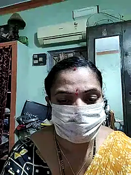 Snapshot of bhavyasri_55 chatting on January 2026 02:17:01 AM bhavyasri 55 online show from January 2026 02:17:01 AM