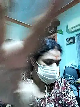 Snapshot of bhavyasri_55 chatting on January 2026 04:01:01 PM bhavyasri 55 online show from January 2026 04:01:01 PM