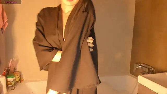 kimyjina online show from March 2026 03:21:02 AM