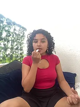 ladulcemary  online show from March 2026 07:25:01 PM