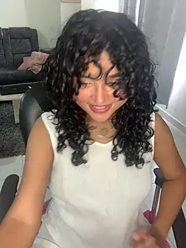 Snapshot of ladulcemary_ chatting on May 2026 08:03:01 PM ladulcemary online show from May 2026 08:03:01 PM