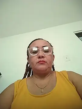 Nini Love  online show from January 2026 02:54:02 PM