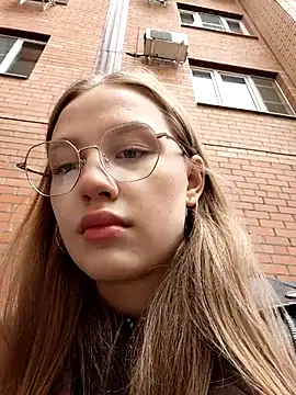 findwayout online show from April 2026 07:34:01 AM