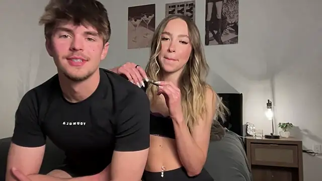 KiraSkys online show from February 2026 12:42:02 AM