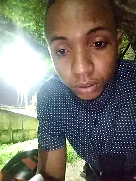 Snapshot of Andreskelly chatting on February 2026 12:30:02 AM Andreskelly online show from February 2026 12:30:02 AM