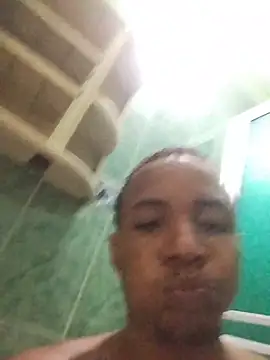 Snapshot of Andreskelly chatting on April 2026 10:16:01 AM Andreskelly online show from April 2026 10:16:01 AM