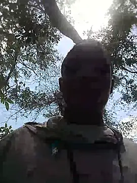 Snapshot of Andreskelly chatting on April 2026 04:08:01 PM Andreskelly online show from April 2026 04:08:01 PM