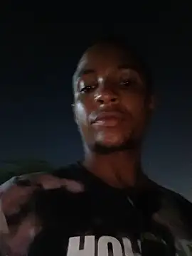 Snapshot of Andreskelly chatting on May 2026 01:23:02 AM Andreskelly online show from May 2026 01:23:02 AM