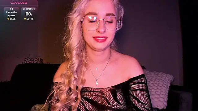 JessyyJ online show from February 2026 08:25:01 PM