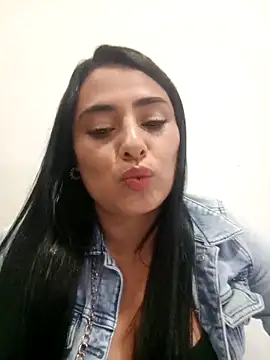 sara nina online show from December 2025 12:40:02 AM