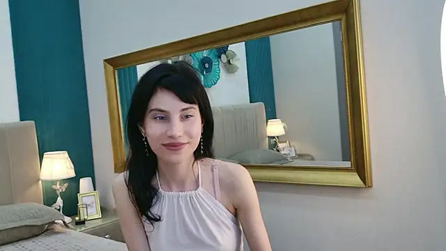 Snapshot of Dedra_Dixon chatting on April 2026 05:38:02 PM Dedra Dixon online show from April 2026 05:38:02 PM