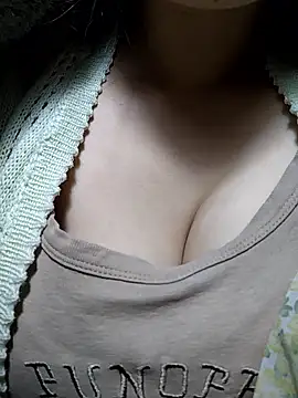 Snapshot of neko-nancy chatting on February 2026 04:22:01 AM neko-nancy online show from February 2026 04:22:01 AM