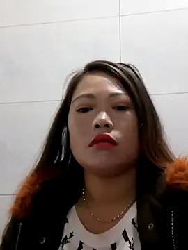 Snapshot of yana-zz chatting on December 2025 02:11:01 PM yana-zz online show from December 2025 02:11:01 PM