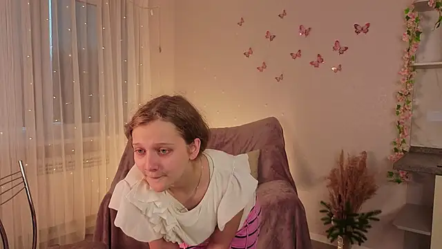 Snapshot of HazeElariel chatting on March 2026 03:33:01 PM HazeElariel online show from March 2026 03:33:01 PM