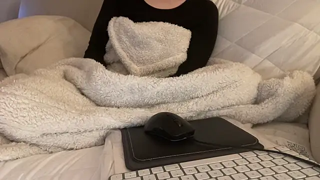 ijustturned18today online show from January 2026 08:08:01 AM