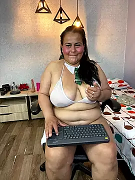 SayMarLuna online show from January 2026 10:12:02 PM