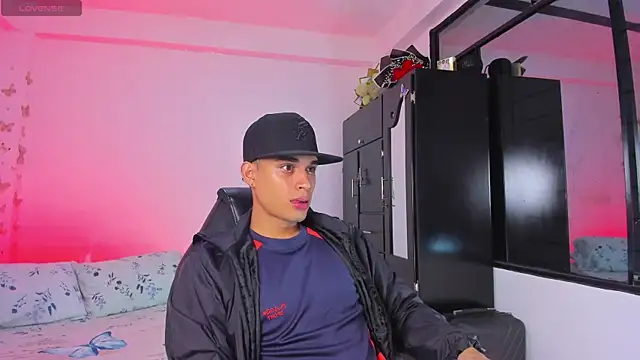 Michael Jordan zz online show from January 2026 11:39:02 PM