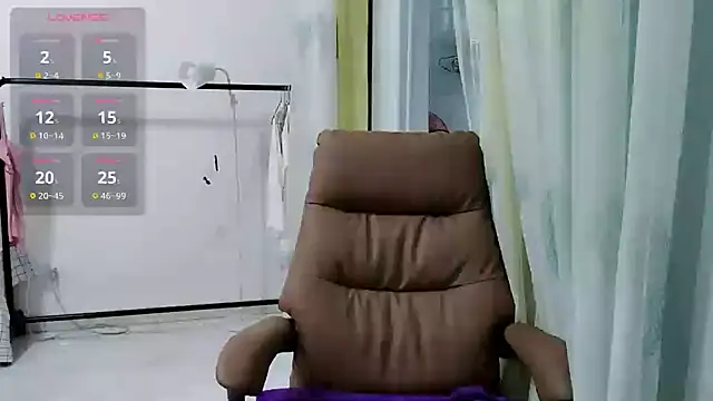 Leila-11 online show from June 2026 10:52:01 AM