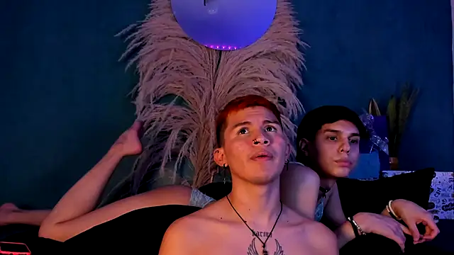 DeeQuinn Blaze online show from December 2025 08:04:01 PM