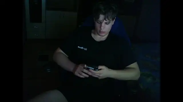 GymGuy0505 online show from January 2026 03:50:02 PM