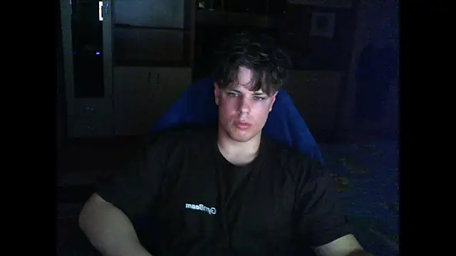 GymGuy0505 online show from April 2026 09:23:01 PM