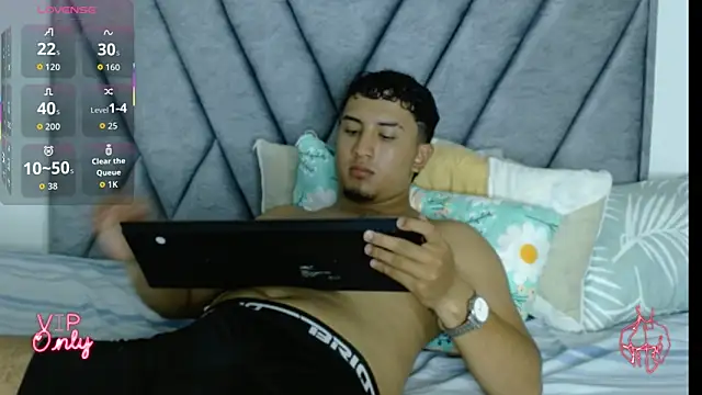 Snapshot of kyro_estrada chatting on February 2026 07:24:02 PM kyro estrada online show from February 2026 07:24:02 PM