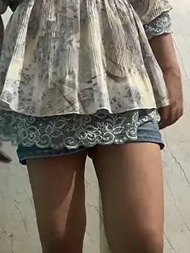 Prunita  online show from March 2026 06:04:02 PM