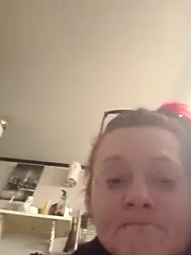 Snapshot of MidnightSeducer@xh chatting on February 2026 07:32:02 PM MidnightSeducerxh online show from February 2026 07:32:02 PM