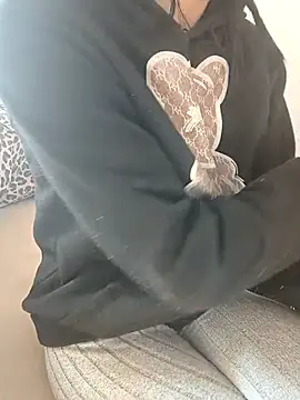 tenifer online show from December 2025 09:49:01 AM