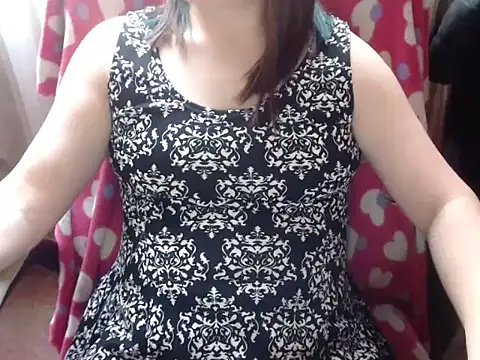 Snapshot of 666maskgirl chatting on February 2026 05:03:01 PM 666maskgirl online show from February 2026 05:03:01 PM