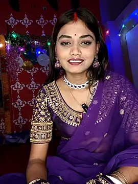Snapshot of Sweet-priyaa chatting on April 2026 04:42:02 PM Sweet-priyaa online show from April 2026 04:42:02 PM