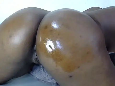 Erotic vybez  online show from December 2025 06:41:02 AM