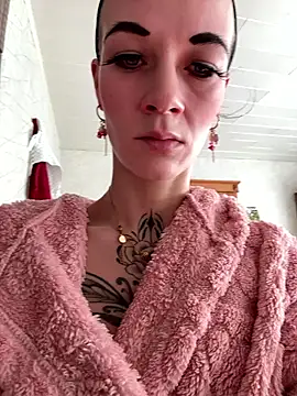 dein traumchen online show from February 2026 10:03:02 AM