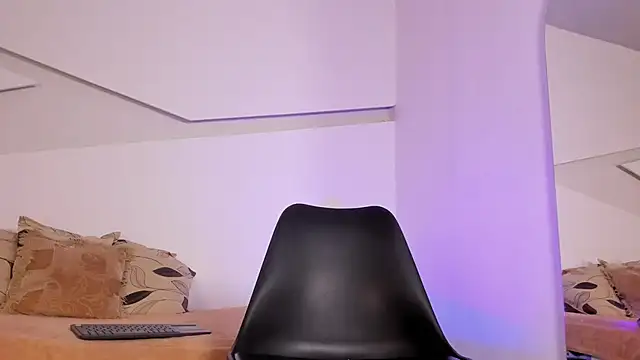 SmoothAlpha  online show from March 2026 09:19:02 PM