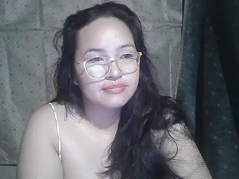 yummy jyra02167 online show from December 2025 08:14:01 PM