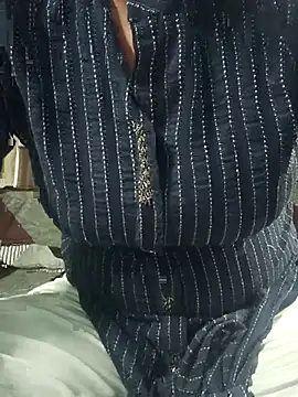 Snapshot of teena-11 chatting on February 2026 03:52:02 PM teena-11 online show from February 2026 03:52:02 PM