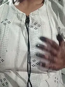 Snapshot of teena-11 chatting on February 2026 02:09:02 AM teena-11 online show from February 2026 02:09:02 AM