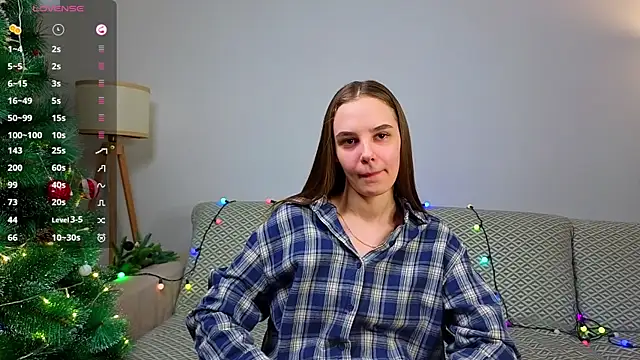 Snapshot of KarriVoisinet chatting on January 2026 11:02:02 AM KarriVoisinet online show from January 2026 11:02:02 AM